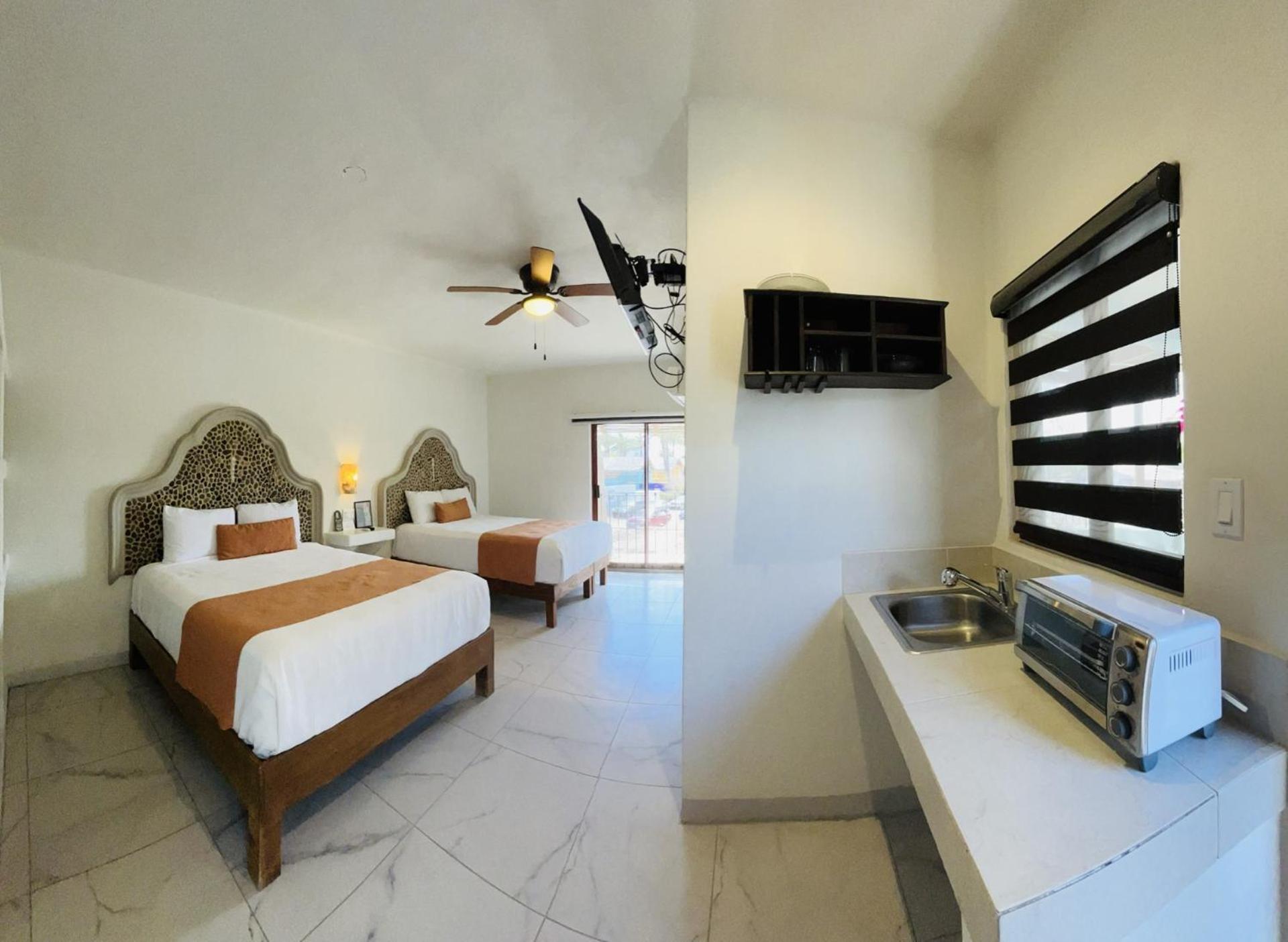 Rosarito Hotel Лорето Экстерьер фото